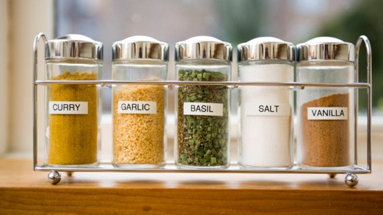 Properly label kitchen spices