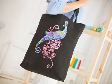 Embroidery Designs - Tote Bags at Brother Gulf, Middle East & Africa
